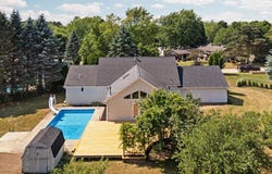 1401 Jeffrey Drive, Cadillac, MI 49601