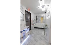 1 FARRADAY LN, PALM COAST, FL 32137