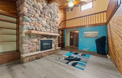 1009 W 10TH Street, KAUKAUNA, WI 54130