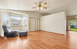 1100 Burnett Dr, Nampa, ID 83651