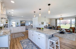 901 RIVERSIDE AVENUE, GROTTOES, VA 24441