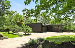 30 Highland Dr, Ben Avon Heights, PA 15202
