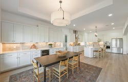 131 Hydrangea Dr, Smithville, TX 78957
