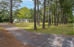 1109 Fulton Street, Raeford, NC 28376