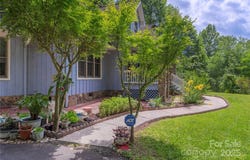 98 Choga Ridge, Whittier, NC 28789