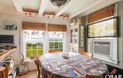 1327 W Kitty Hawk Road, Kitty Hawk, NC 27949