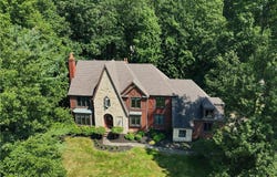 812 Kings Cross, Tallmadge, OH 44278