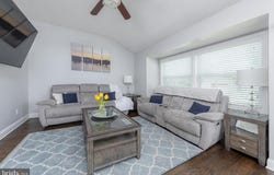734 SHIELDS, WEST DEPTFORD, NJ 08096