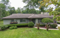 28715 Somerset Place, Lathrup Village, MI 48076