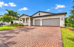 3129 Streng Lane, Royal Palm Beach, FL 33411