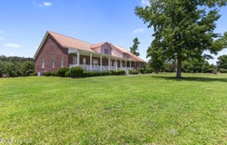 5370 Slocum Trail, Atkinson, NC 28421