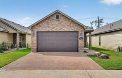105 Long Reach Loop, ROCKPORT, TX 78382