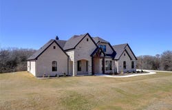 5021 Glenoaks Court, Weatherford, TX 76088