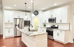 677 N Fox Hill Circle, Nixa, MO 65714