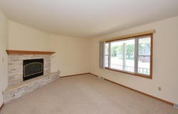 5805 Leawood Ln, Racine, WI 53402
