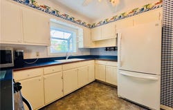 211 Square Drive, Madison, OH 44057