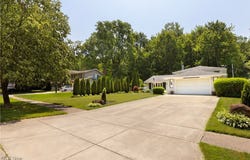 27933 Edgepark Boulevard, North Olmsted, OH 44070