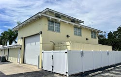525 8TH STREET W, BRADENTON, FL 34205