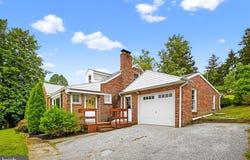 421 CORBIN ROAD, YORK, PA 17403