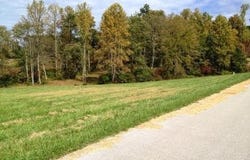 65 Deerfoot Valley, London, KY 40741