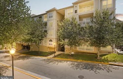 4550 STRUTFIELD LN #2122, ALEXANDRIA, VA 22311