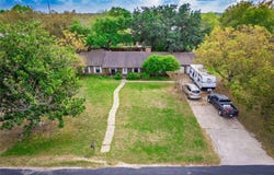112 Hasler St, Bastrop, TX 78602