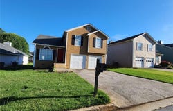 842 SHOALS, Atlanta, GA 30349