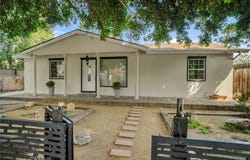 6050 Vantage Avenue, Valley Glen, CA 91606