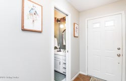 6406 Marina Dr, Prospect, KY 40059