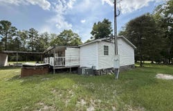381 Cherokee Dr., Georgetown, SC 29440