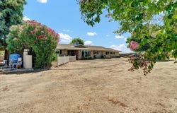 21235 Ave 160, Porterville, CA 93257