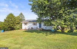 91 HERITAGE DRIVE, HANOVER, PA 17331