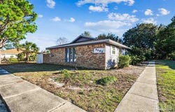 3382 Green Briar Circle, Gulf Breeze, FL 32563