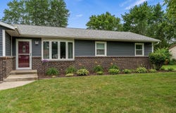4653 Apollo, MACHESNEY PARK, IL 61115