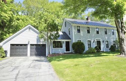 52 Ledgewood Road, Claremont, NH 03743