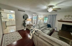 5725 Arlington Parkway, Fort Wayne, IN 46835-4305