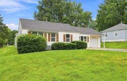 1208 W 33rd Street, Independence, MO 64055