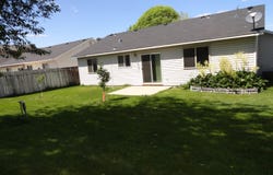 909 W Oakmont Av, Nampa, ID 83686