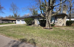 1547 Pontiac Road, Benton Harbor, MI 49022