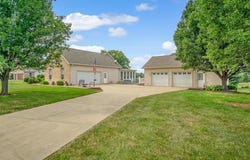 3713 Weeping Willow Court, Waterloo, IL 62298