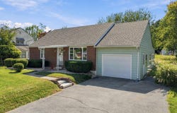 208 E SUNSET Avenue, WILLIAMSPORT, MD 21795