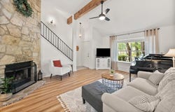 917 W Lovers Lane, Arlington, TX 76013