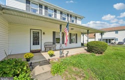 606 MAPLEWOOD Drive, DOUGLASSVILLE, PA 19518