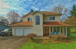 455 GREY CLIFFS Dr, StHelens, OR 97051