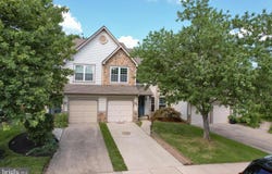 54 SANDHURST DR, MOUNT LAUREL, NJ 08054