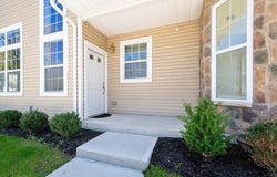 20 Ashton Court, Dix Hills, NY 11746