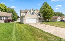 626 Lasalle Avenue NW, Grand Rapids, MI 49534