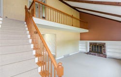 14 Meadow View Drive, Smithfield, RI 02917
