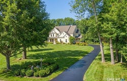 17 Bittersweet Way, Stonington, CT 06378