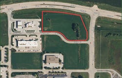 Giles Road, La Vista, NE 68128